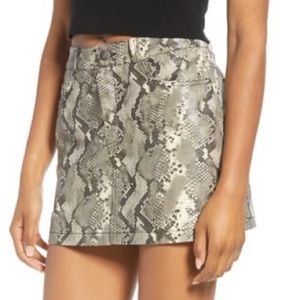 Vigors Snake Coates Miniskirt, Medium!